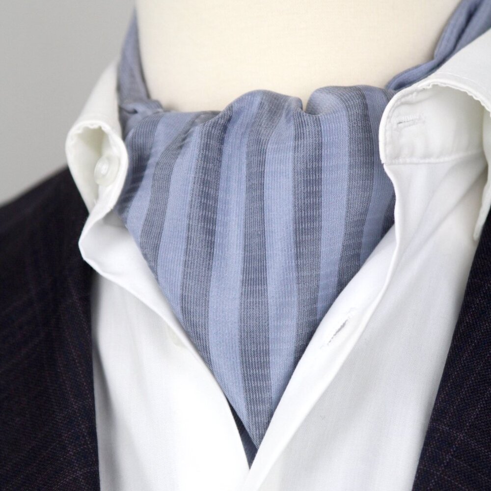 CAMELLUCCI Men's Cravat‎ Ascot Tie 100%silk Gift Box Striped Blue Navy A243